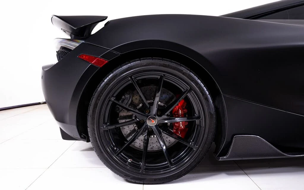2019 McLaren 720S - Image 18 of 26
