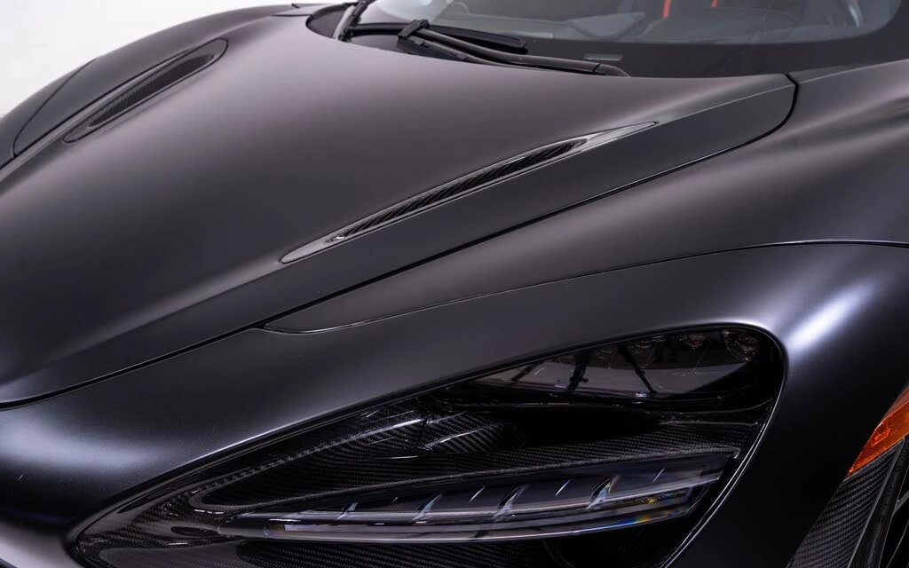 2019 McLaren 720S - Image 15 of 26