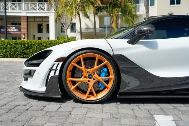 2019 McLaren 720S - Image 13 of 21