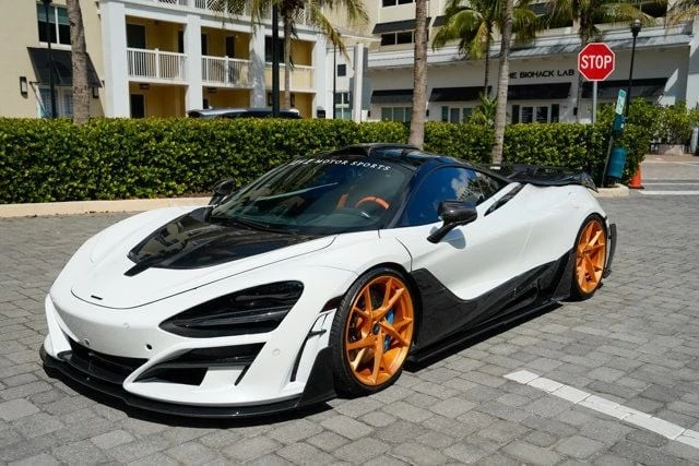 2019 McLaren 720S - Image 2 of 21