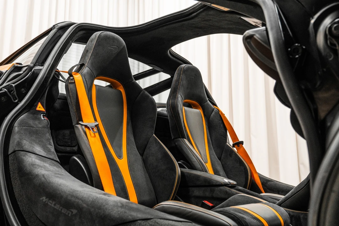 2019 McLaren 720S - Image 20 of 21
