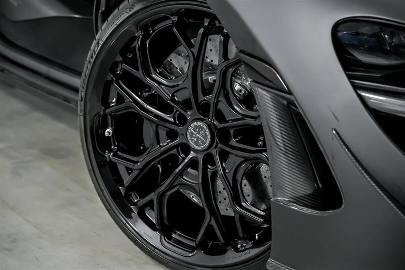 2019 McLaren 720S - Image 4 of 21