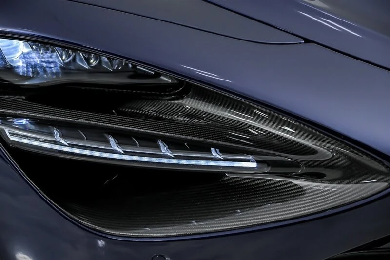 2019 McLaren - Image 6 of 31