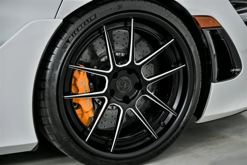 2019 McLaren 720S - Image 18 of 21