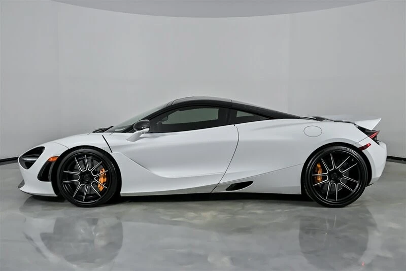 2019 McLaren 720S - Image 9 of 21