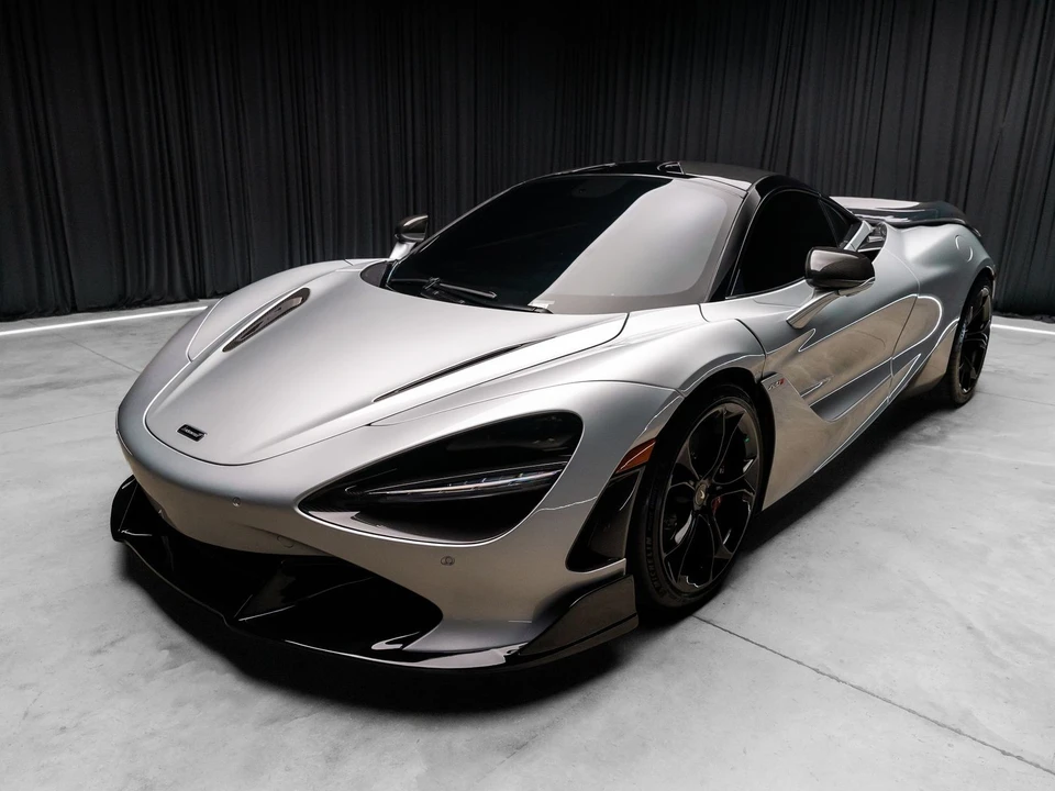 2019 McLaren 720S - Image 10 of 31
