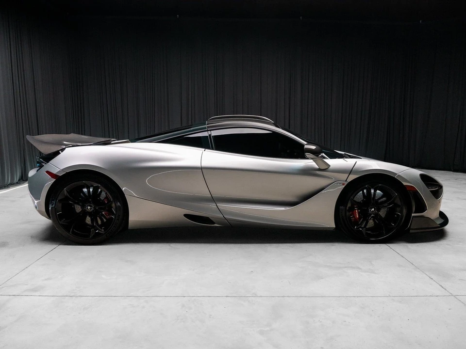 2019 McLaren 720S - Image 17 of 21