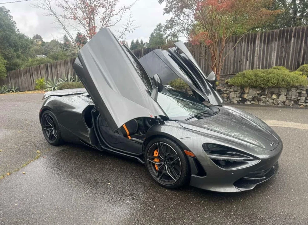 2019 McLaren 720S - Image 2 of 12