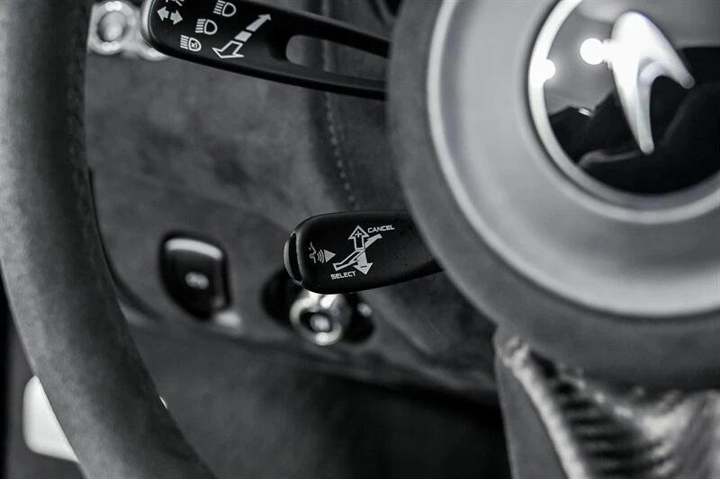 2019 McLaren 720S - Image 27 of 31