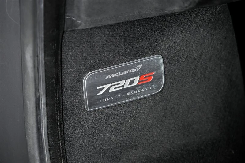 2019 McLaren 720S - Image 23 of 31