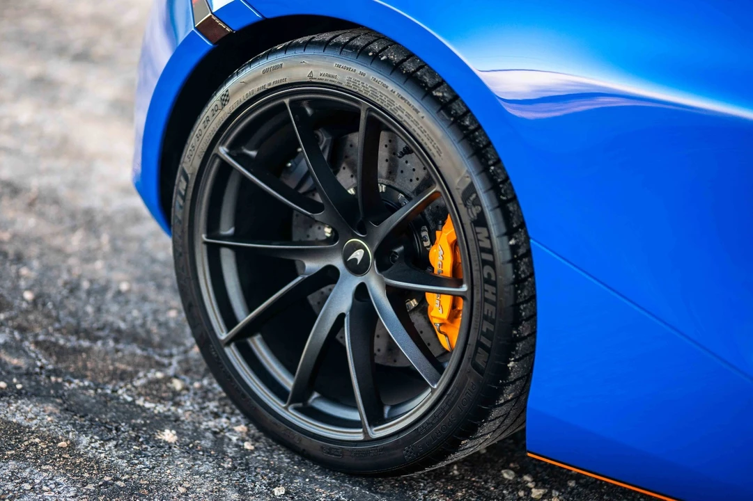 2019 McLaren 720S - Image 12 of 21