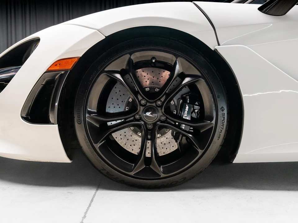 2019 McLaren 720S - Image 27 of 31