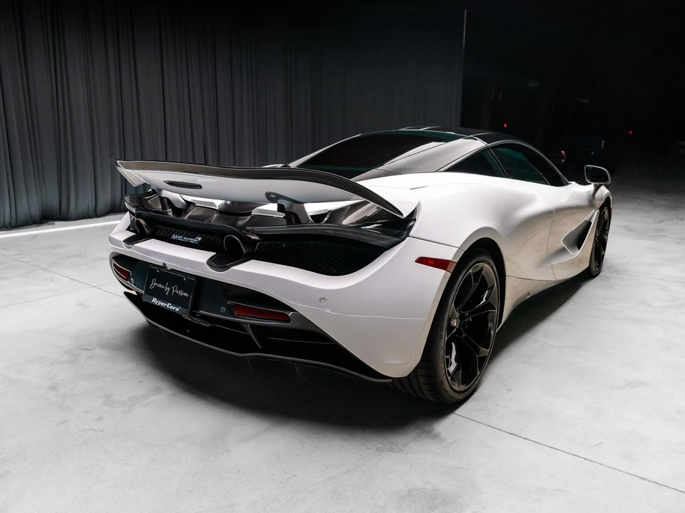 2019 McLaren 720S - Image 17 of 21