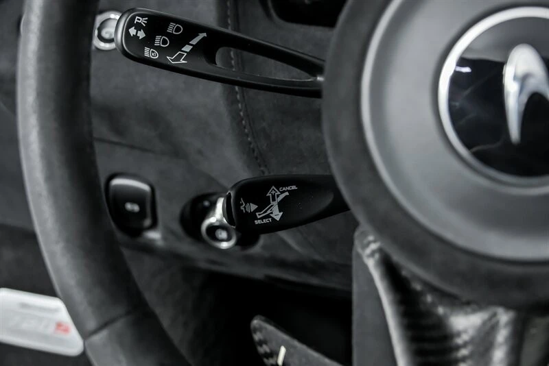 2019 McLaren 720S - Image 29 of 31