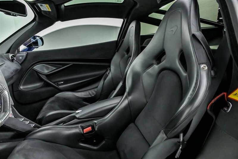 2019 McLaren 720S - Image 23 of 31