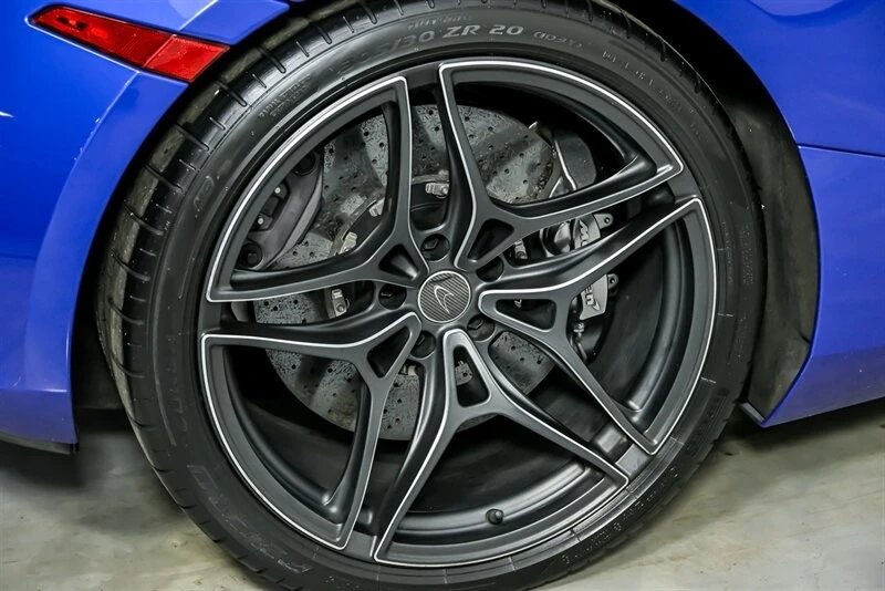 2019 McLaren 720S - Image 16 of 31