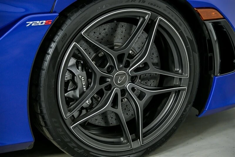 2019 McLaren 720S - Image 17 of 31