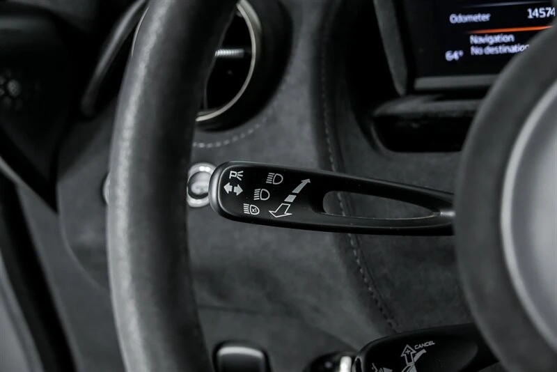 2019 McLaren 720S - Image 28 of 31