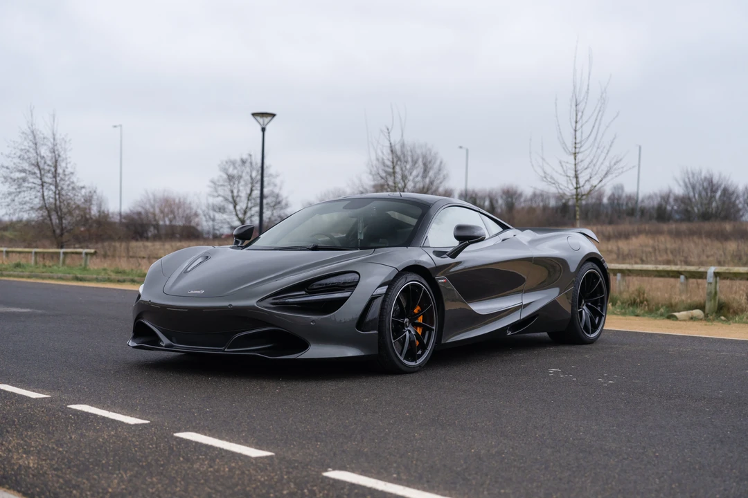 2019 McLaren 720S - Image 9 of 31