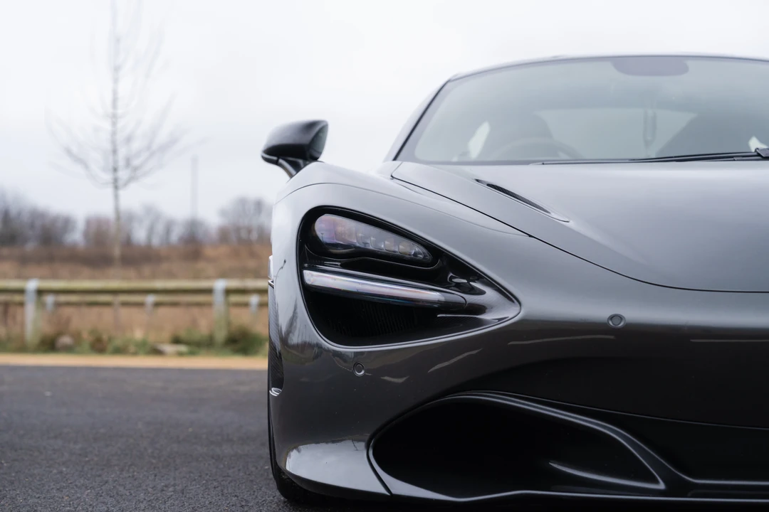 2019 McLaren 720S - Image 15 of 31