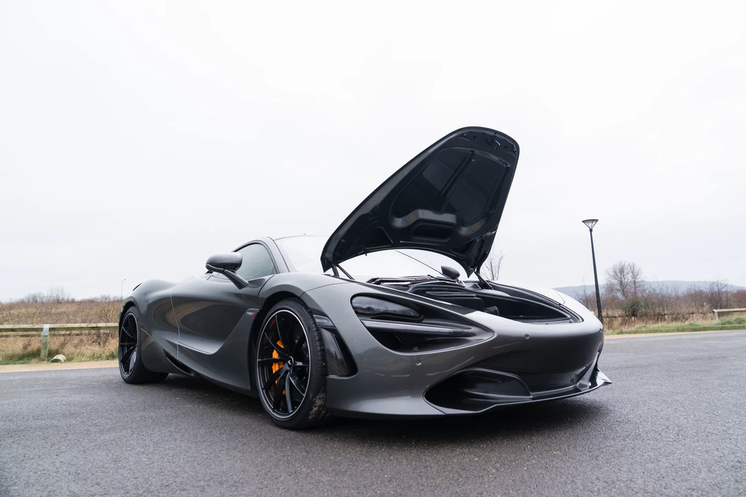 2019 McLaren 720S - Image 11 of 31
