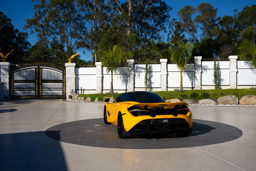 2019 McLaren 720S - Image 31 of 31
