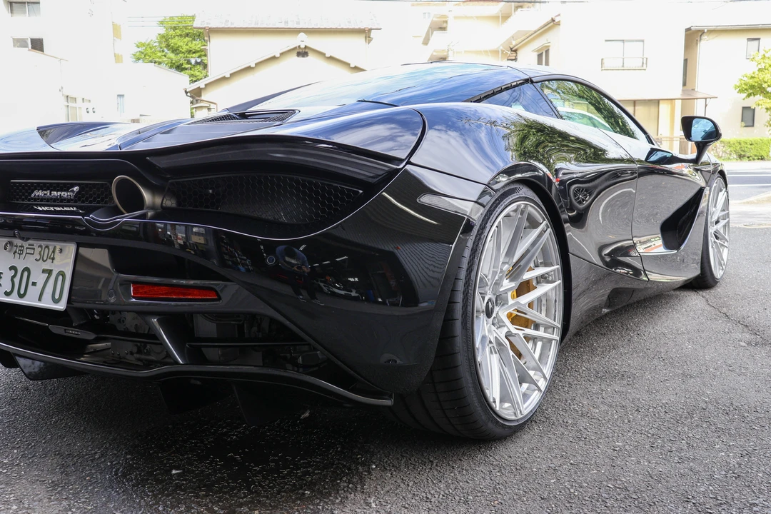 2021 McLaren 720S - Image 11 of 31