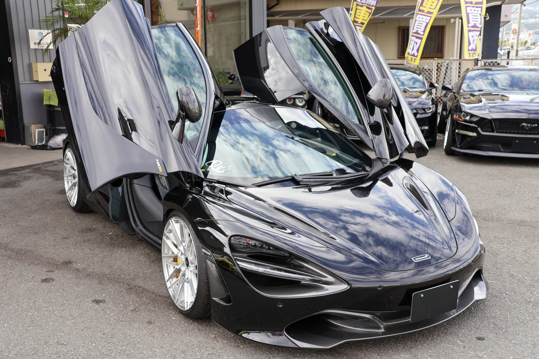 2021 McLaren 720S - Image 8 of 31