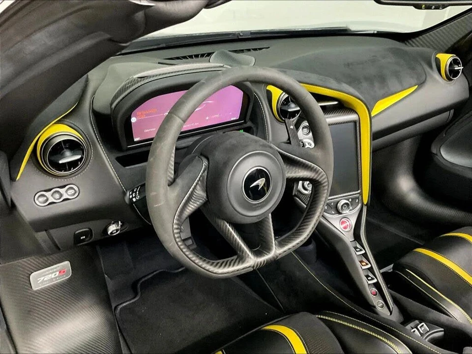 2019 McLaren 720S Spider - Image 18 of 31