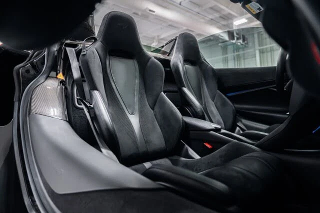 2019 McLaren 720S Spider - Image 14 of 31