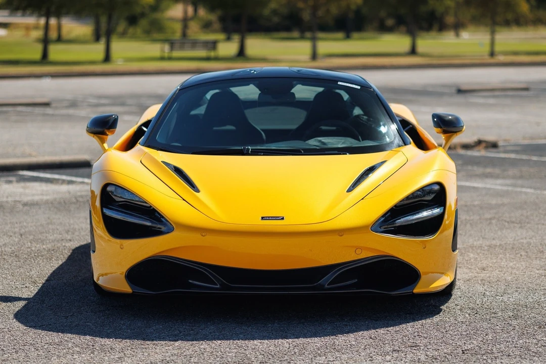2019 McLaren 720S - Image 10 of 12