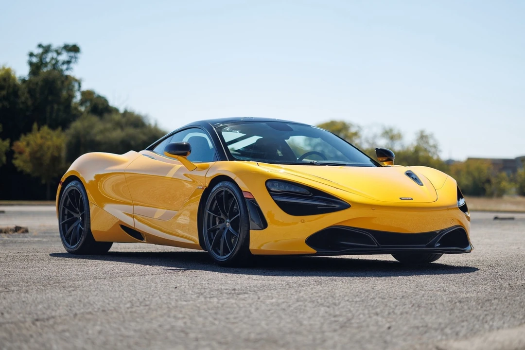 2019 McLaren 720S - Image 7 of 12