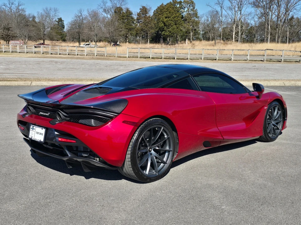 2019 McLaren 720S - Image 12 of 31