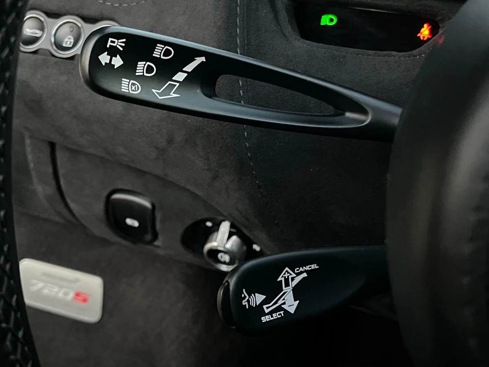 2019 McLaren 720S - Image 31 of 31