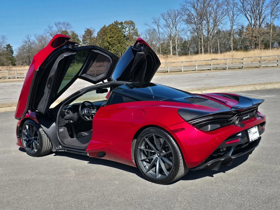 2019 McLaren 720S - Image 4 of 31