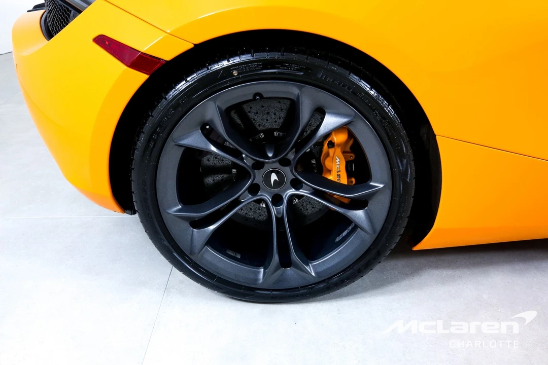 2019 McLaren 720S - Image 22 of 29