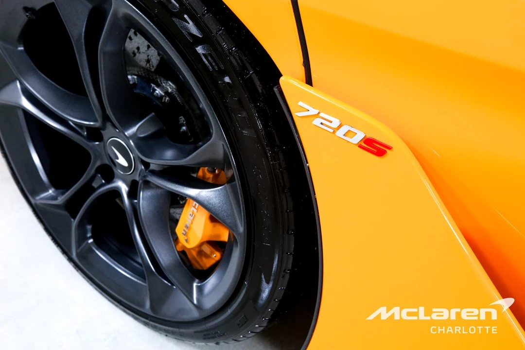 2019 McLaren 720S - Image 28 of 29