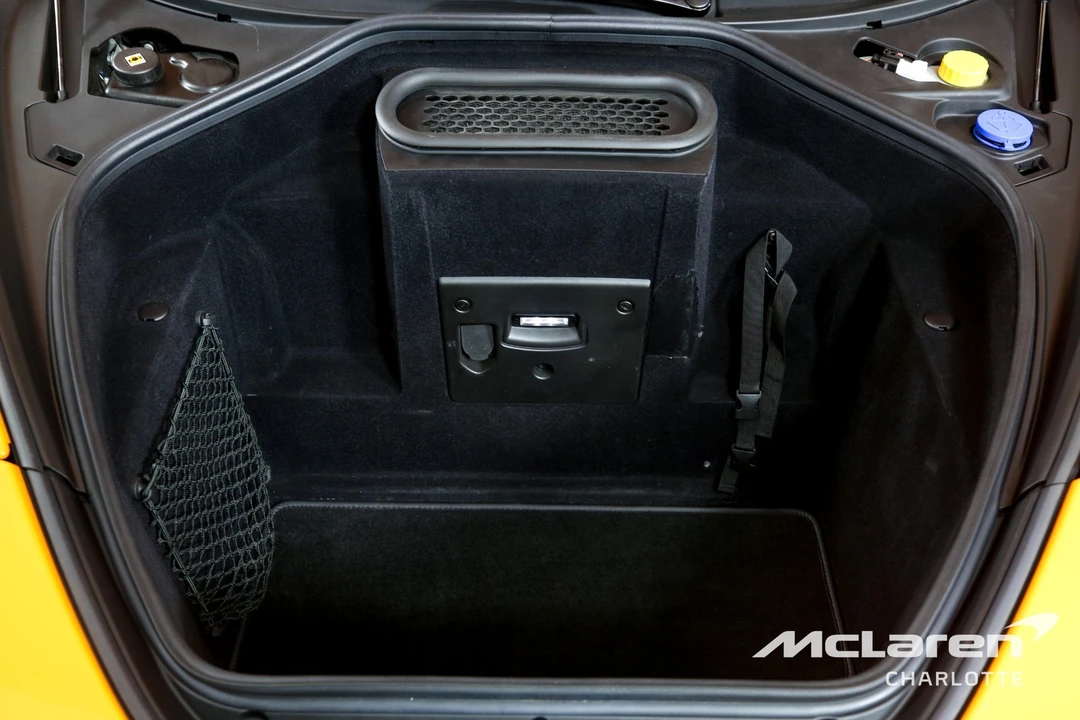 2019 McLaren 720S - Image 16 of 29