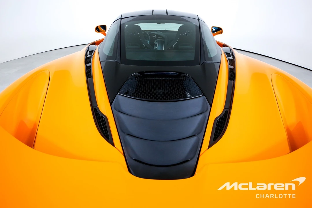 2019 McLaren 720S - Image 21 of 29