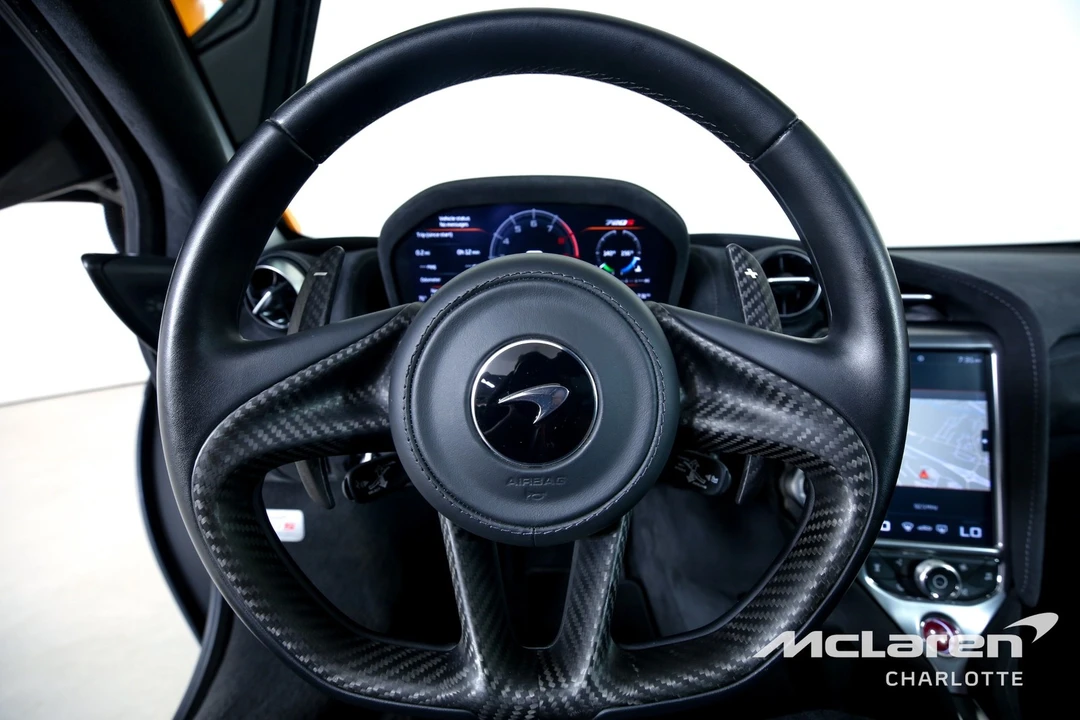 2019 McLaren 720S - Image 14 of 29