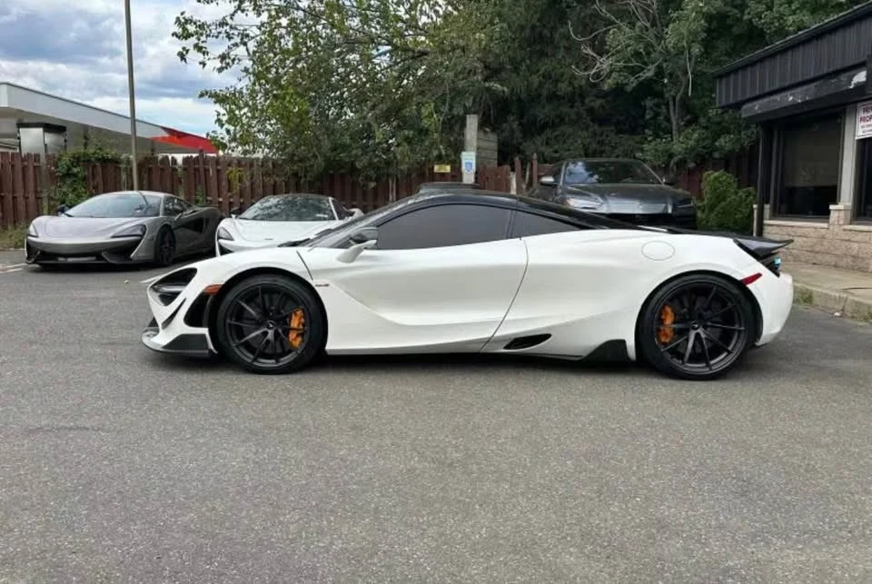2019 McLaren 720S - Image 6 of 9