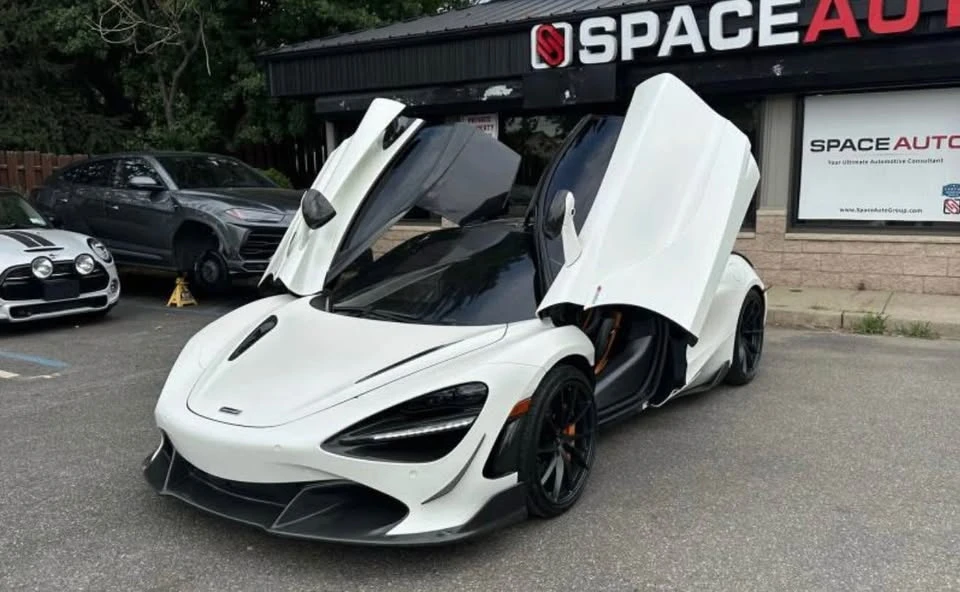 2019 McLaren 720S - Image 2 of 10