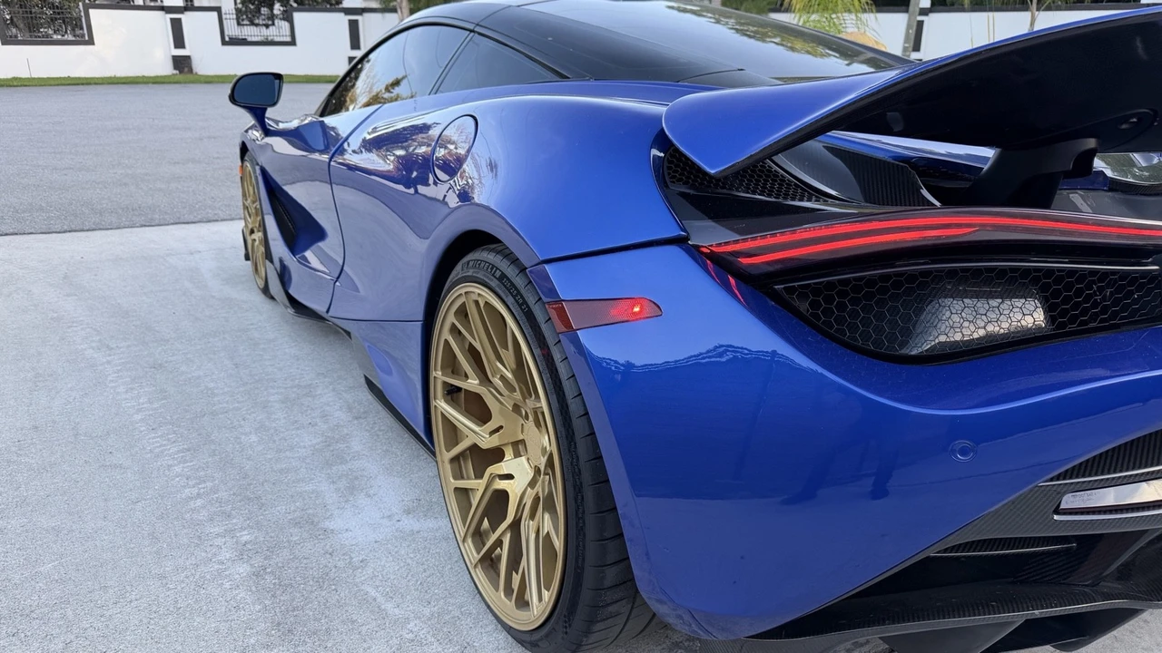2019 McLaren 720S - Image 5 of 23