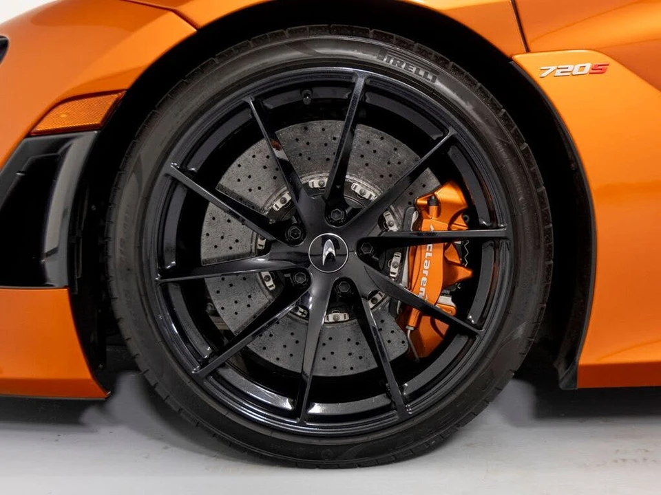 2019 McLaren 720S - Image 9 of 31