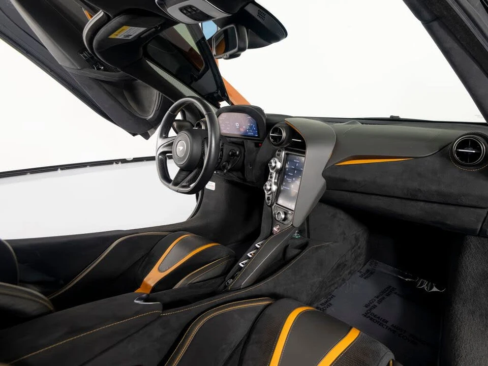 2019 McLaren 720S - Image 25 of 31