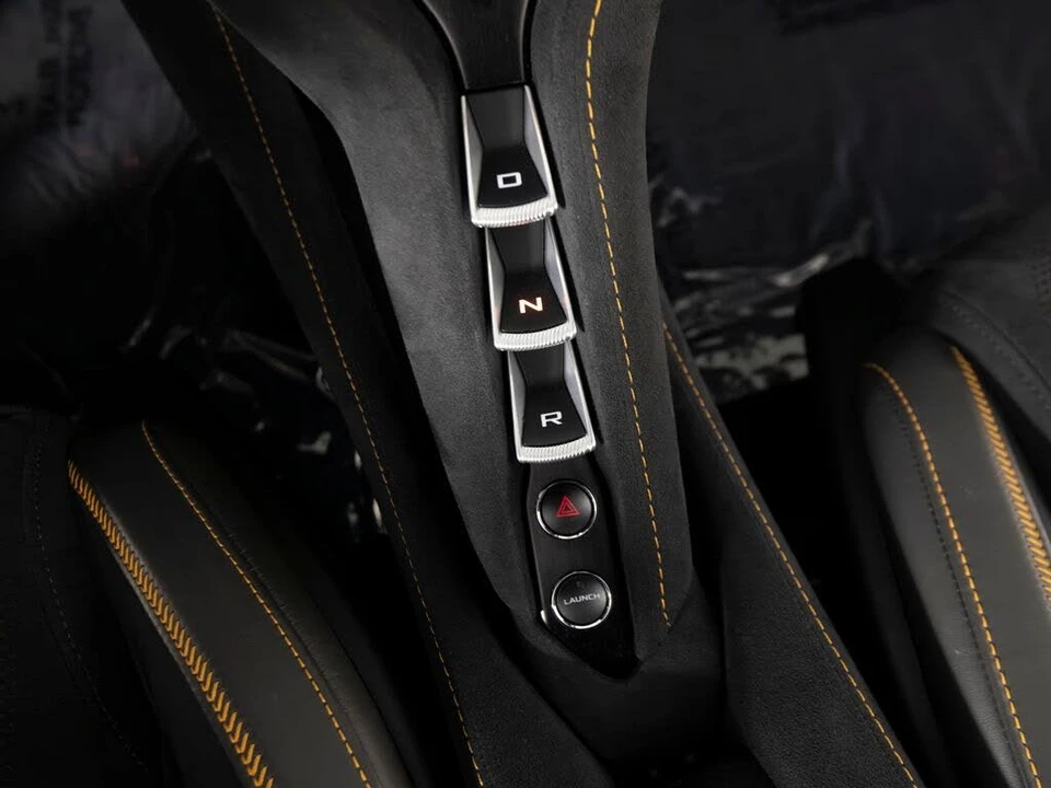 2019 McLaren 720S - Image 24 of 31