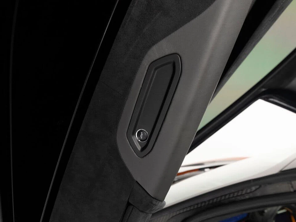2019 McLaren 720S - Image 11 of 31