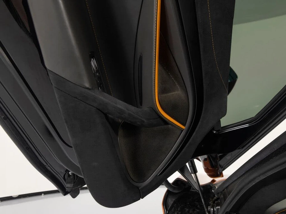 2019 McLaren 720S - Image 12 of 31