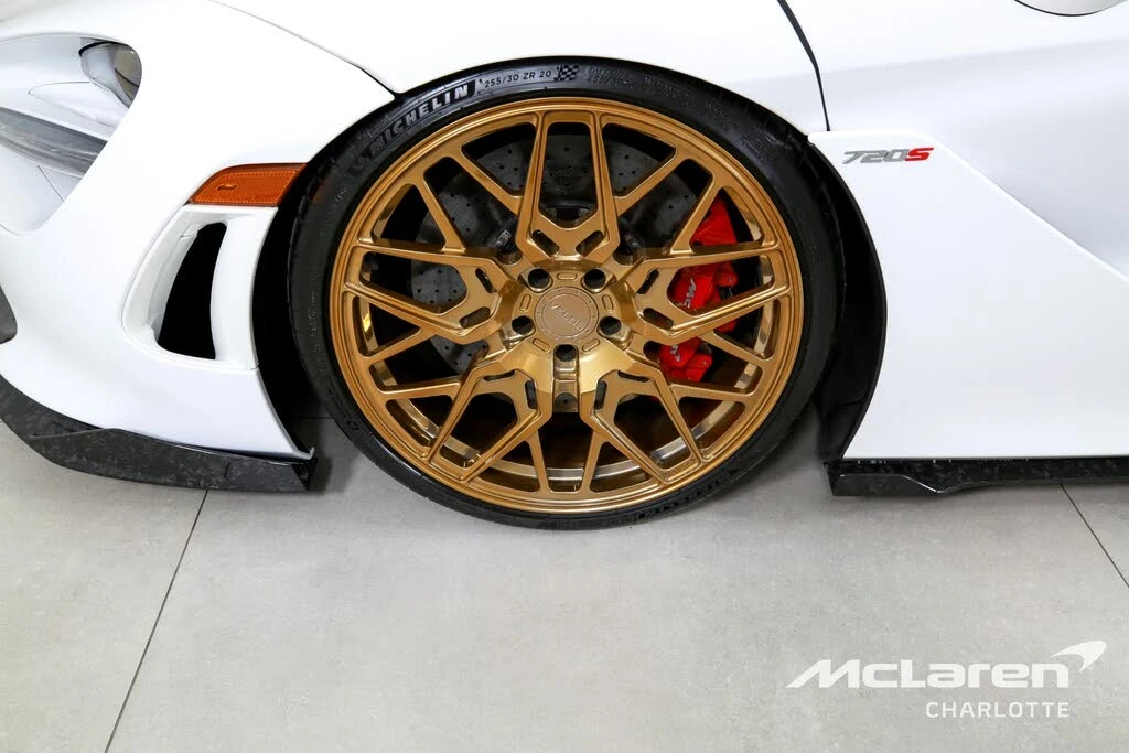 2019 McLaren 720S - Image 23 of 27