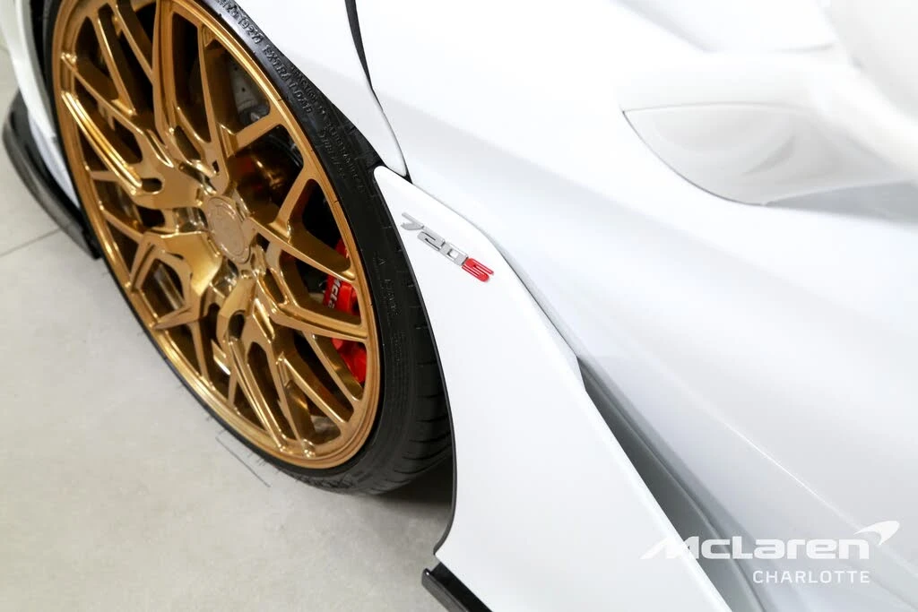 2019 McLaren 720S - Image 26 of 27